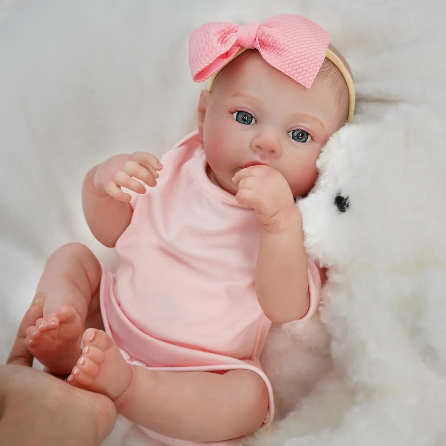 17" Realistic and Cute Reborn Baby Girl Beall Opened Her Eyes, Handmade Lifelike Reborn Doll, Advanced Painted Vinyl Gift Set for Kids Age 3 