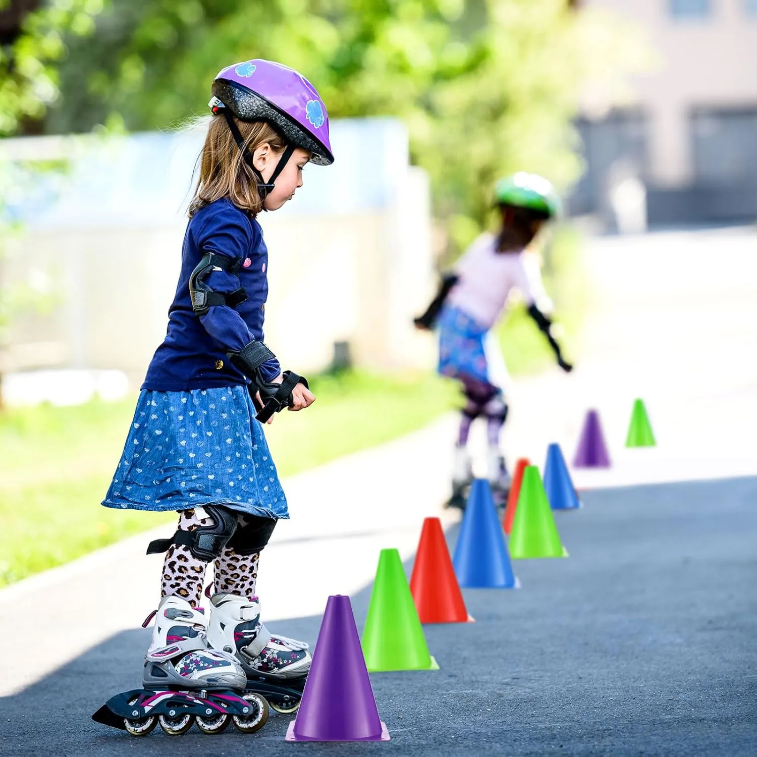 48 Pack 7" or 9" Plastic Traffic Cones Agility Field Marker Soccer/Safety/Sports/Training Cones for Skating Basketball Football Practice Drills Themed Party Decorations