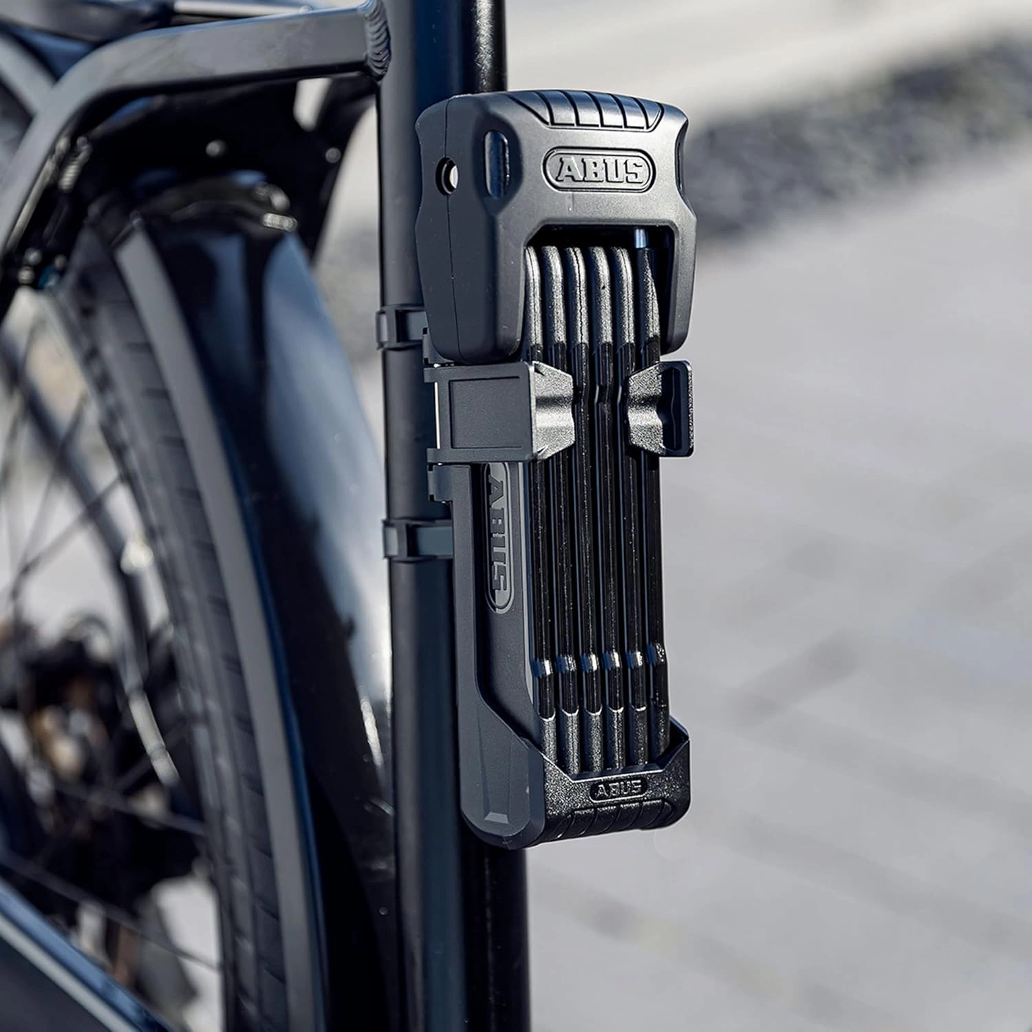 ABUS Bordo Granit 6500K Folding Lock with SH Lock Holder - Bike Lock with XPlus Cylinder for high Tamper Protection - Security Level 15 - Length 90 cm
