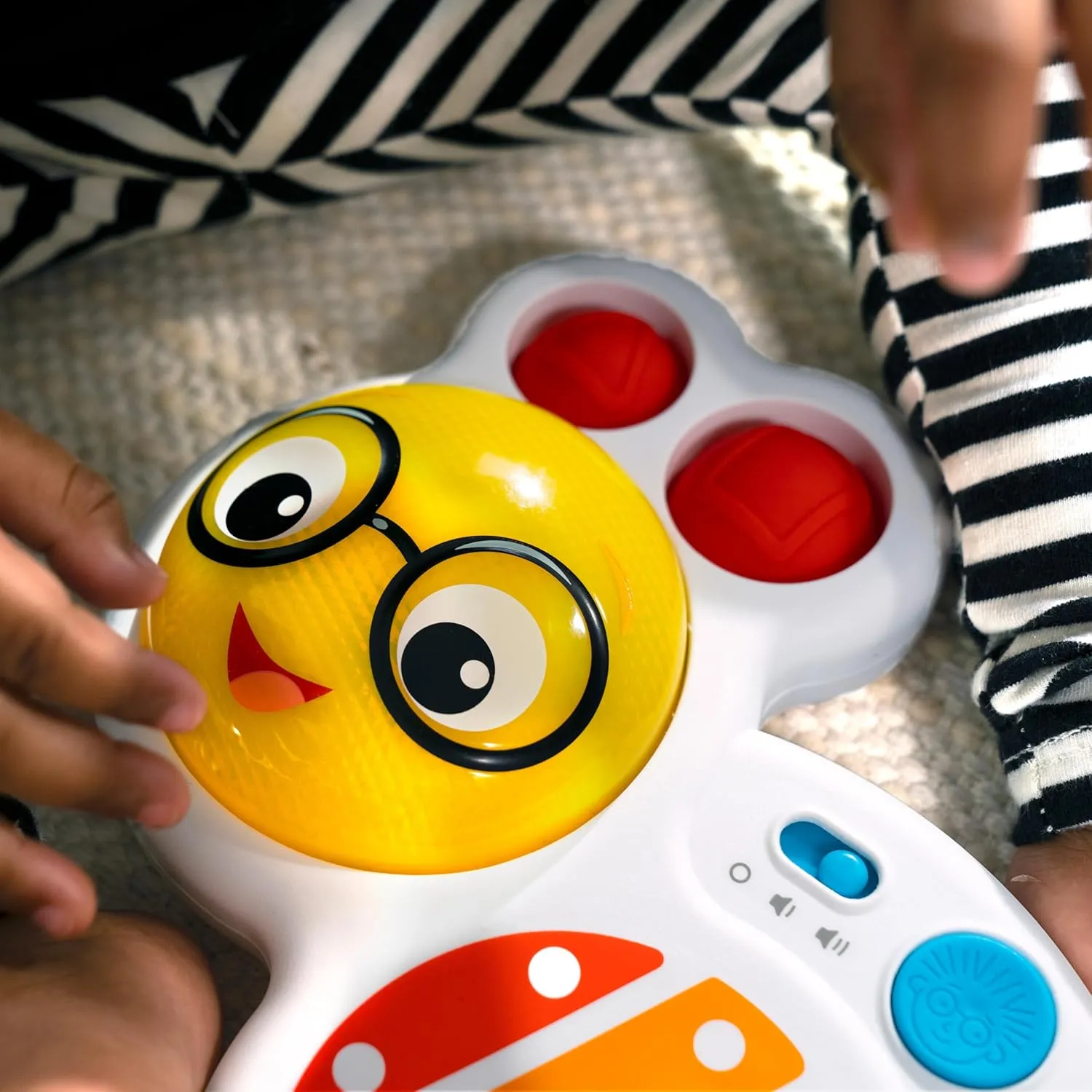 Baby Einstein Cals Curious Keys Xylophone Musical Toy, with Music and Lights - Age 12  Months