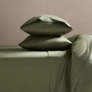Brooklinen Luxury Sateen 4 Piece King Size Sheet Set in Fresh Moss - 100% Cotton Sateen Sheets - 1 Fitted Sheet, 1 Flat Sheet, 2 Pillowcases