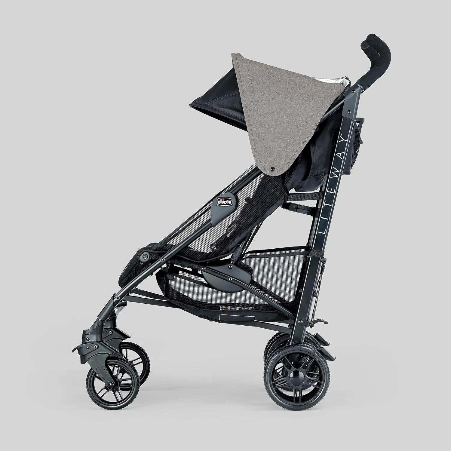 Chicco Liteway Stroller, Compact Fold Lightweight Aluminum Frame Umbrella Baby Stroller, for Use with Babies and Toddlers up to 40 lbs. | Lavender/Purple