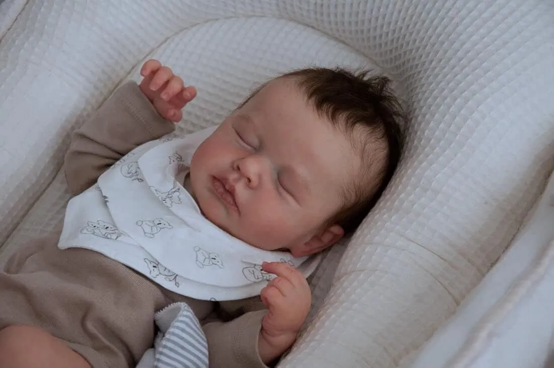 Cute Lifelike Reborn Doll 19 inch Realistic Reborn Newborn Baby Boy Full Body Reborn Silicone Baby Dolls Look Real Alive Babies Doll Toy Toddler Children Gifts for 3 Year Old Girl
