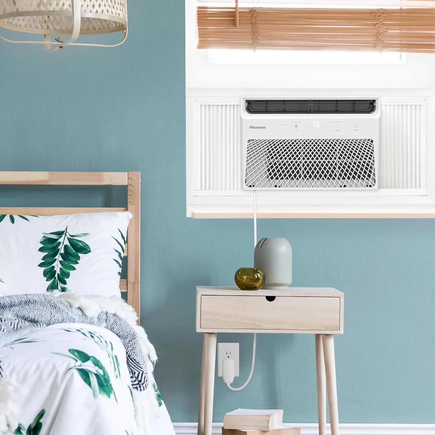 Hisense AHW0621CR1W 6,000 Air Conditioner and Dehumidifier with Remote Control, 115V, Window AC Unit for Apartment, Dorm, Small Rooms up to 250 Square Feet in White, 6000 BTU