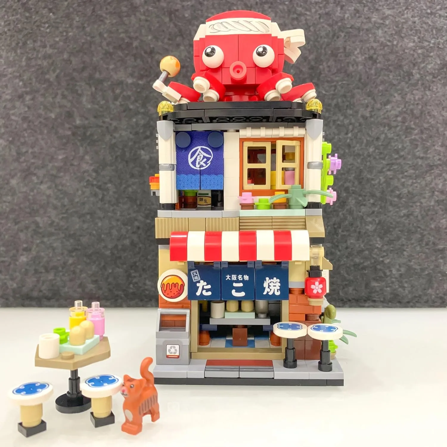 Japanese Street View Building Kits, 722 PCS Modular House Building Set Mini DIY Building Model Set, Architecture Modular Construction Set Gift for Adults and Teens