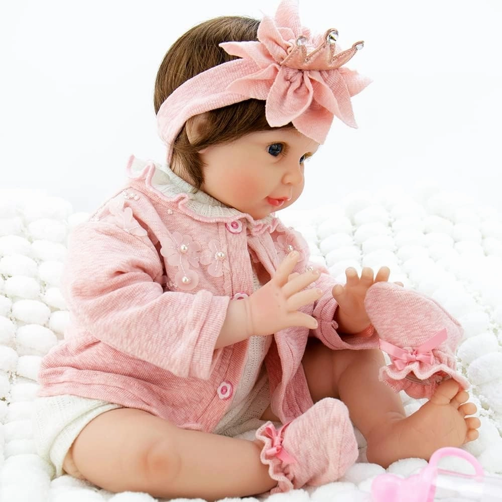 Milidool Reborn Baby Dolls Girl, 22 inch Lifelike Realistic Silicone Baby Girl Doll That Look Real Packaged with Feeding Toy Accessories Set,Gift for Grandma and Kids 3 