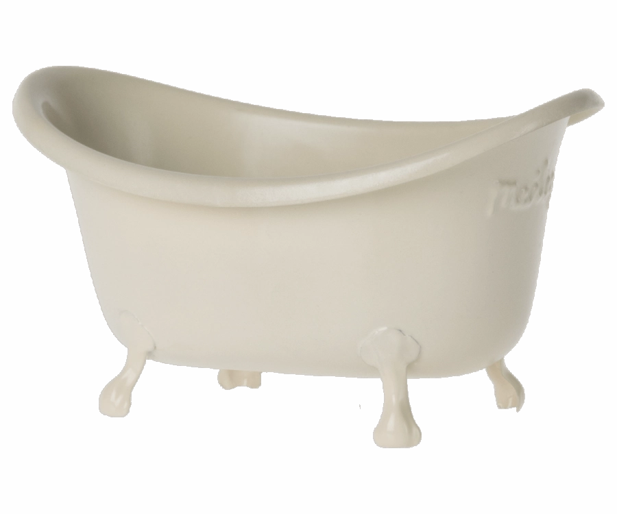 miniature bathtub, mouse
