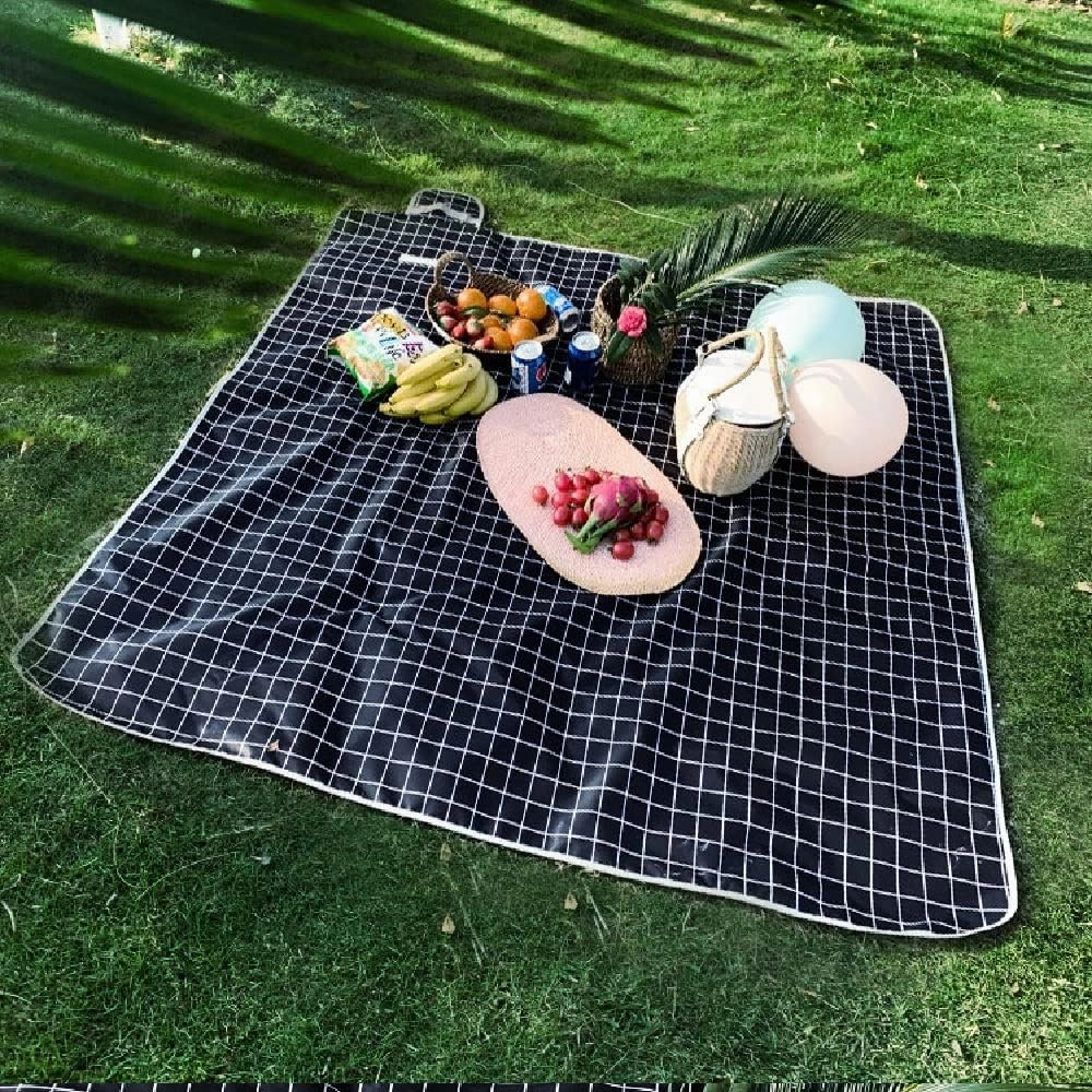 MOLERFO Outdoor Picnic Blanket, Extra Large Beach Blanket, Foldable Lightweight Waterproof Sand Mat, Picnic Blanket 80" X 60" for Beach Camping Hiking Park Patio