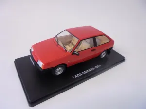 OPO 10 - Collectible Miniature car 1/24 Compatible with Lada Samara 2108 (1984) VQR29