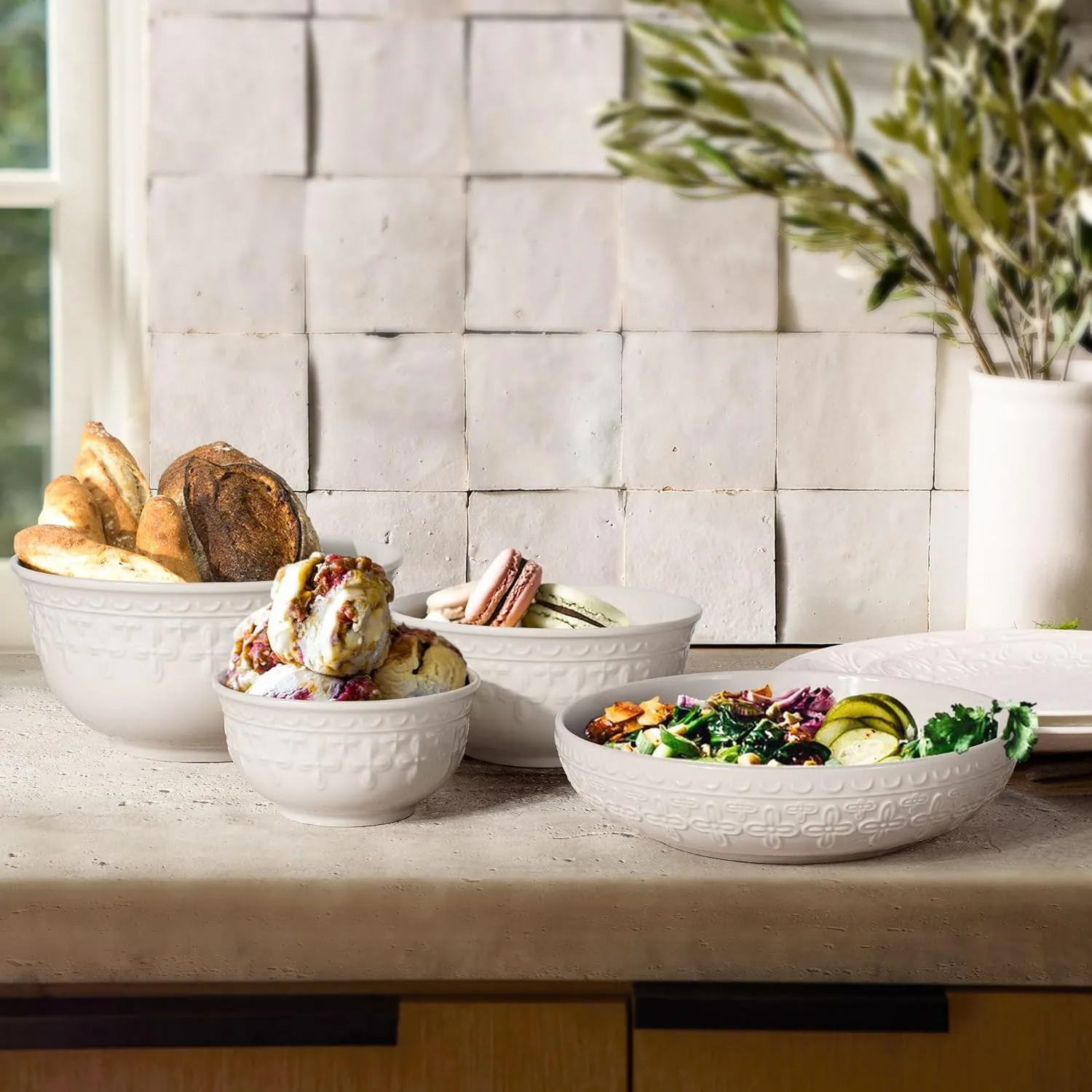 Pasta Bowls, 32oz Salad Bowls Set of 4, White Ceramic Soup Bowls 8 Inch Embossment Large Serving Bowl Wide and Shallow Bowls for Kitchen, Microwave & Dishwasher Safe (Cross Floral)