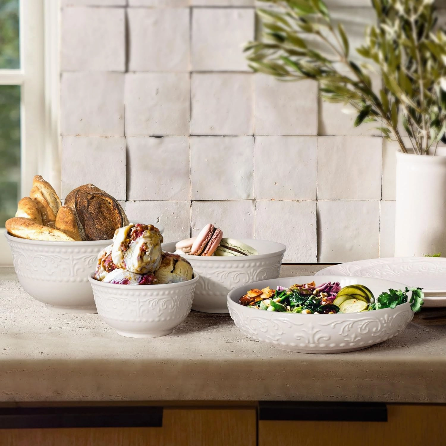 Pasta Bowls, 32oz Salad Bowls Set of 4, White Ceramic Soup Bowls 8 Inch Embossment Large Serving Bowl Wide and Shallow Bowls for Kitchen, Microwave & Dishwasher Safe (Brocade Flower)