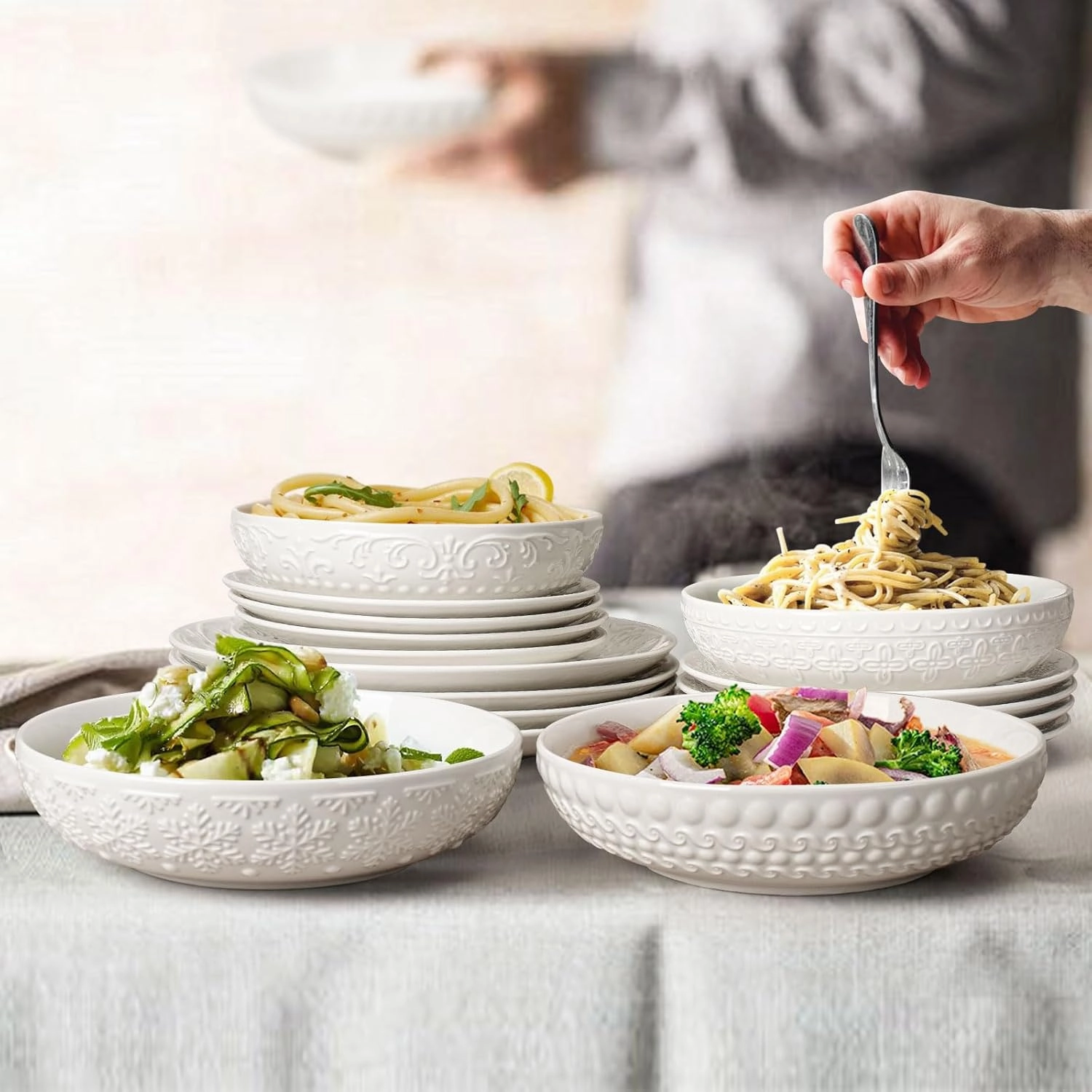 Pasta Bowls, 32oz Salad Bowls Set of 4, White Ceramic Soup Bowls 8 Inch Embossment Large Serving Bowl Wide and Shallow Bowls for Kitchen, Microwave & Dishwasher Safe (Snowflake)