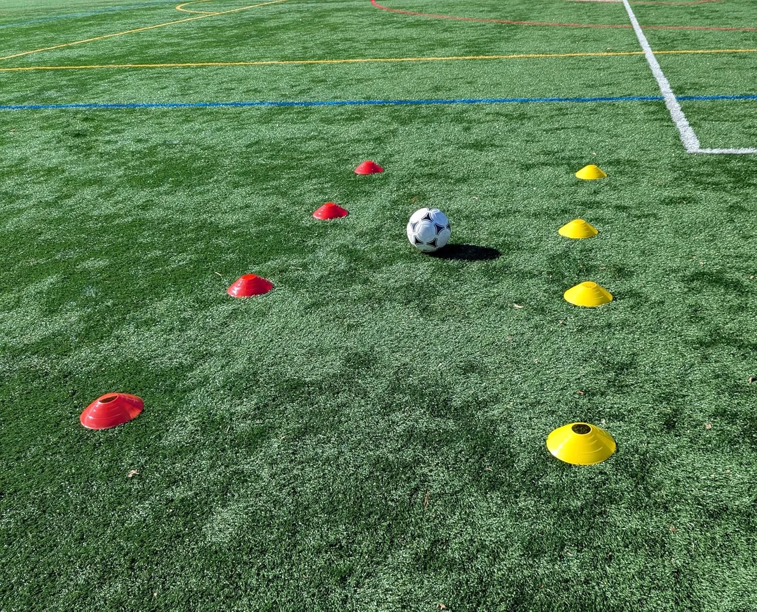 Pro Lite Training Cones (Set of 40) - APEX PRO Sports - Training Cones Agility Soccer Cones with Carry Strap for Training, Soccer, Football, Basketball,Kids and Other Sports and Games