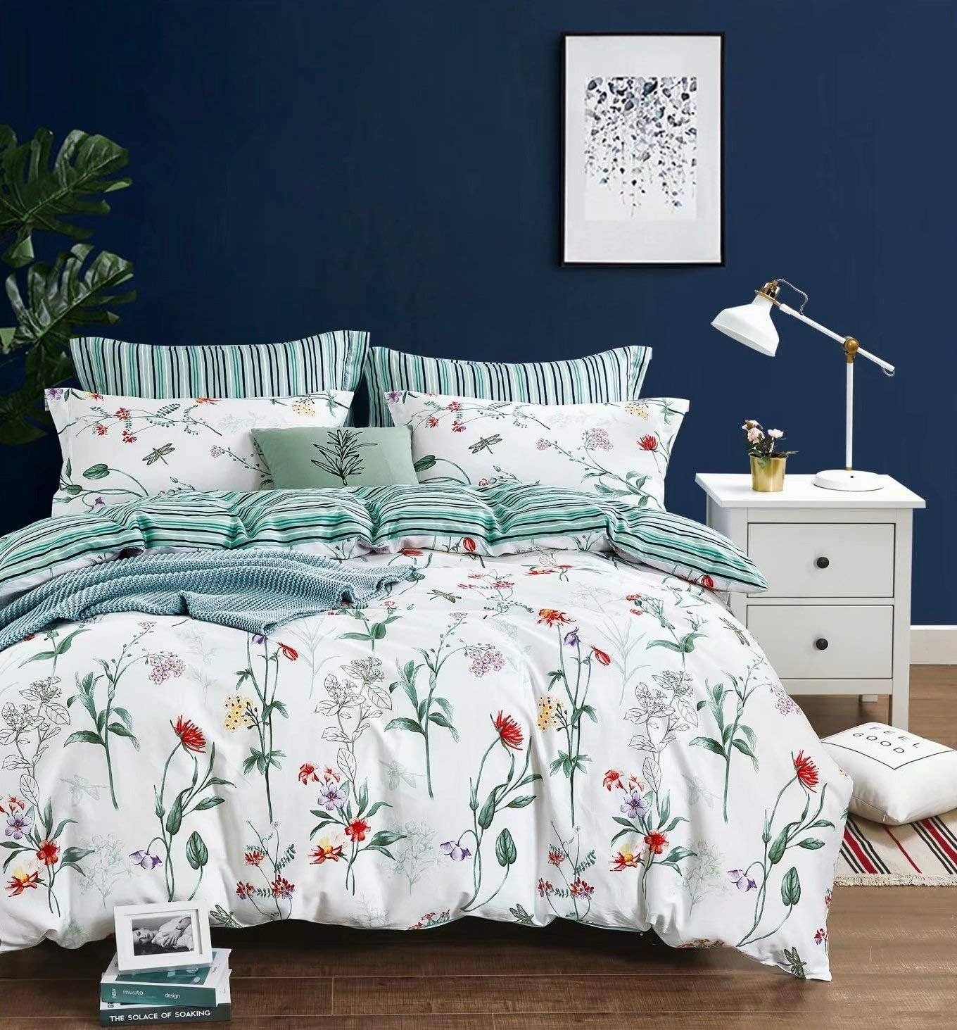 Swanson Beddings Floral and Green Stripes Cotton Reversible Duvet Cover and Pillow Shams Full Size