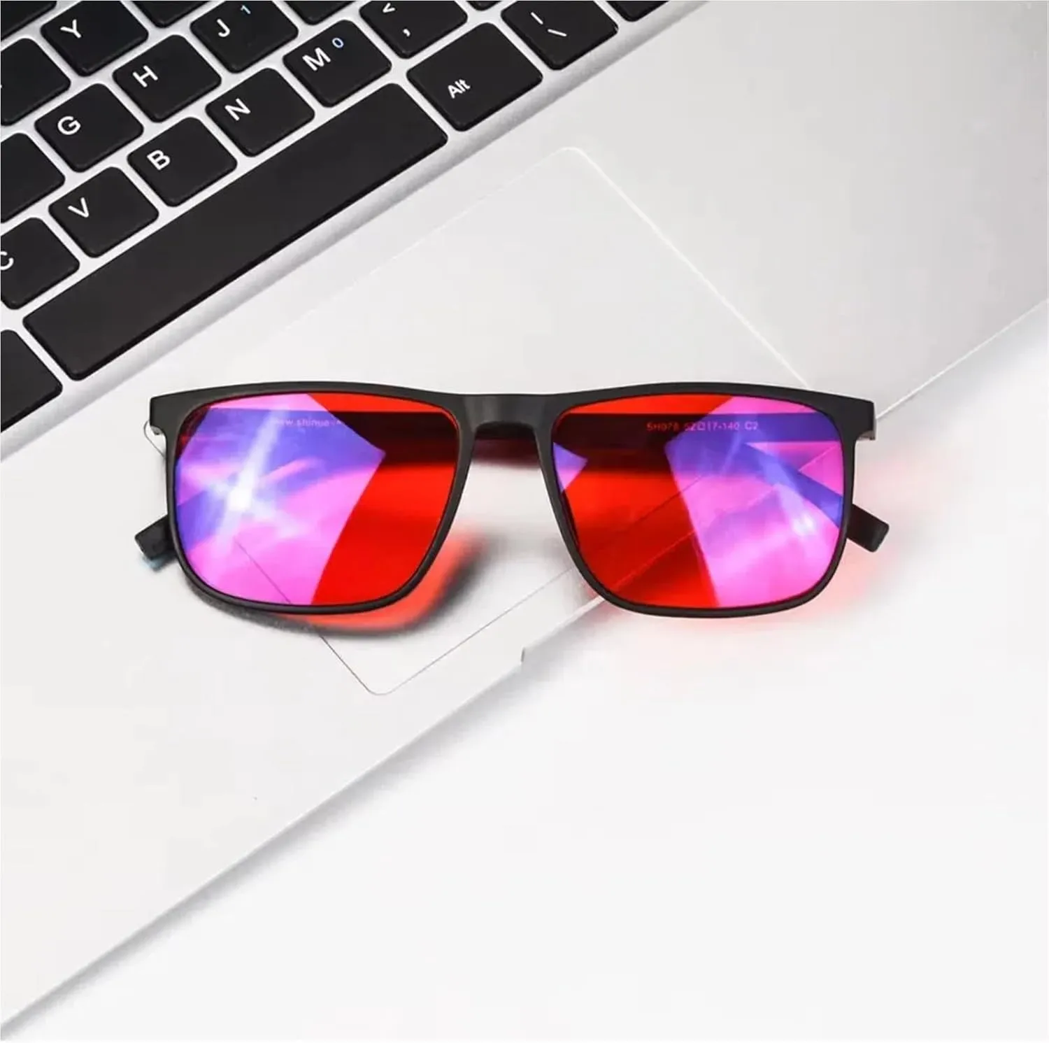 UMEINAC TECH Blue Light Glasses Men - Red Lens Sleep Glasses Blocking 550nm Blue/Green Light for Night Shift & Jet Lag Relief(C4 RED)