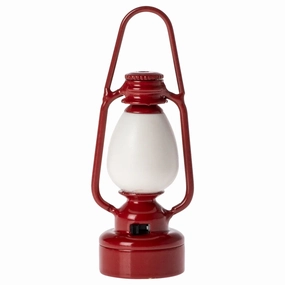 Vintage lantern, Mouse