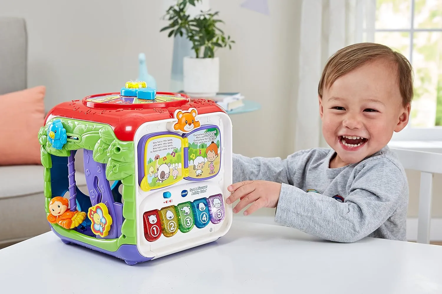 VTech Sort and Discover Activity Cube (Frustration Free Packaging), Red