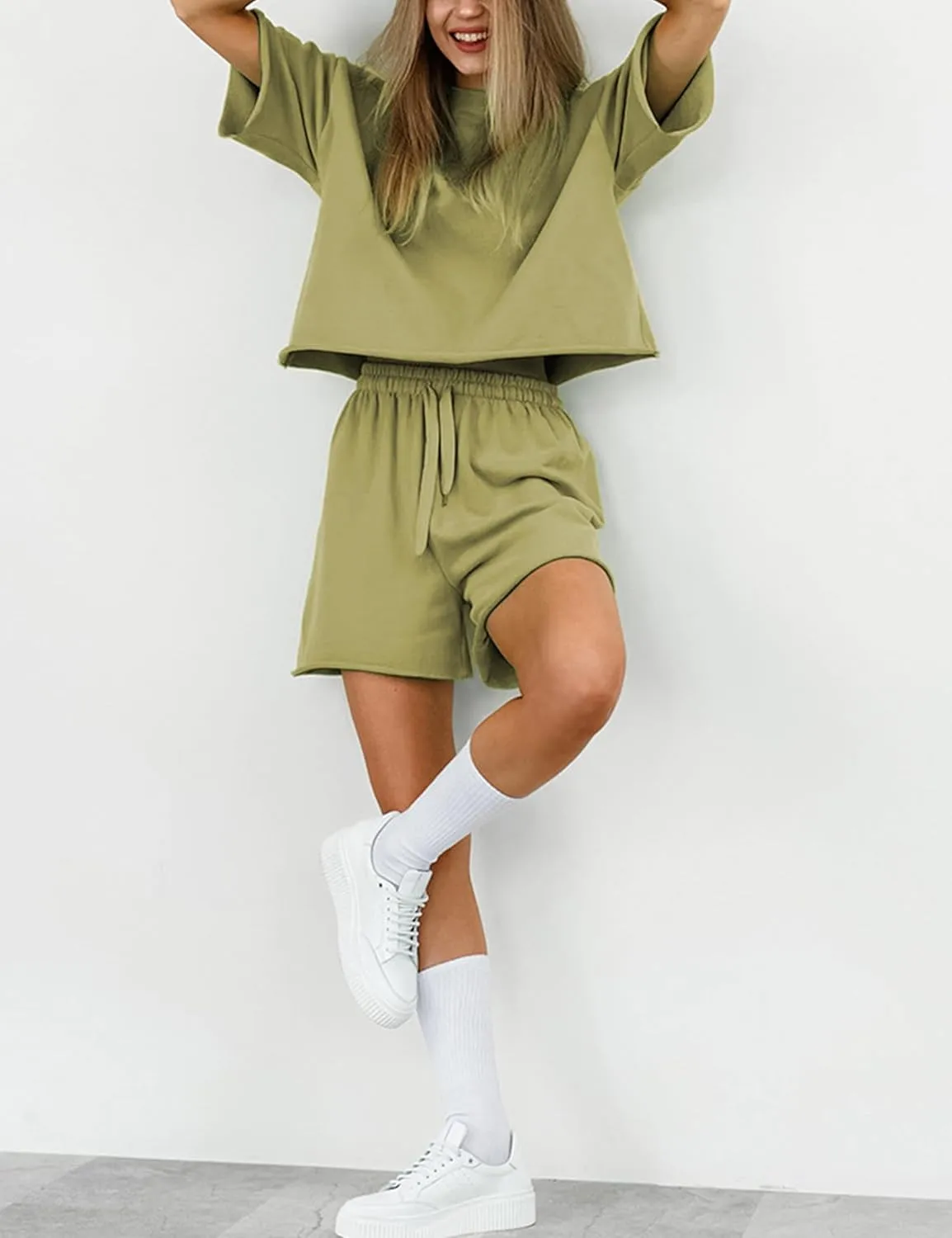 Women's 2 Piece Outfits Lounge Sets Crew Neck Short Sleeve Pullover Tops High Waisted Shorts Tracksuits