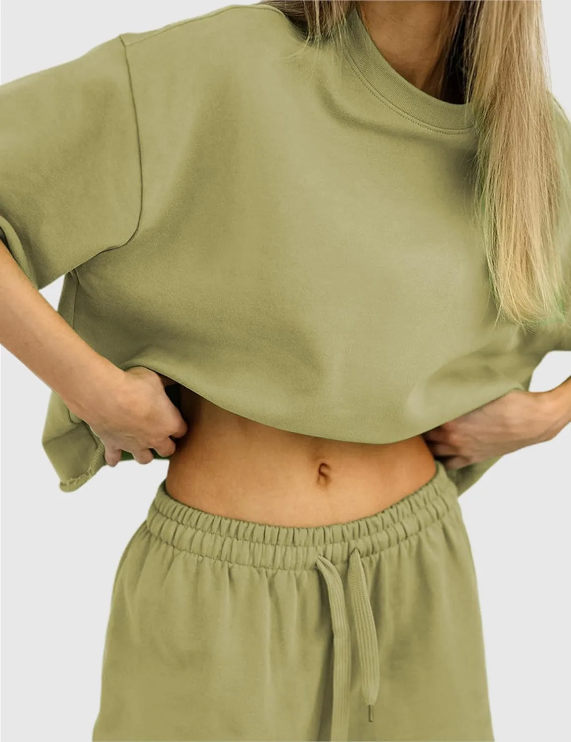 Women's 2 Piece Outfits Lounge Sets Crew Neck Short Sleeve Pullover Tops High Waisted Shorts Tracksuits