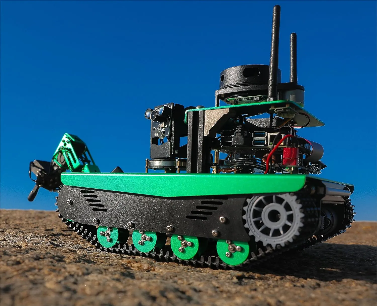 Yahboom Jetson Nano AI Robotic Kit with Silan A1 Radar ROS Smart Tank Car DIY Robot Arm Kit for Adults SLAM Build Maps, Autonomous Navigation,Depth Camera University School of Computer Science