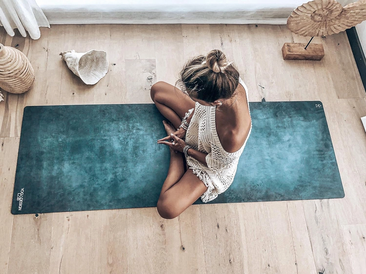 YOGA DESIGN LAB | The Combo Yoga Mat | 2-in-1 Mat Towel | Eco Luxury | Ideal for Hot Yoga, Power, Bikram, Ashtanga, Sweat | Studio Quality | Includes Carrying Strap!
